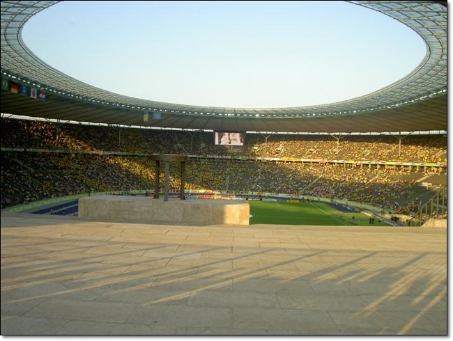  Berlins Olympiastadion sedd från Olympia-tribunen 
